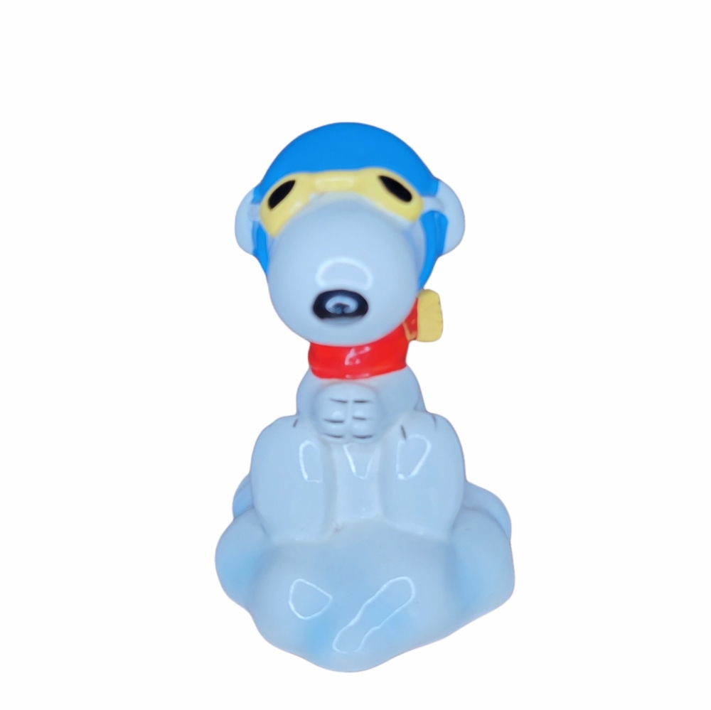 Vintage Snoopy /flying Red Baron figurine
